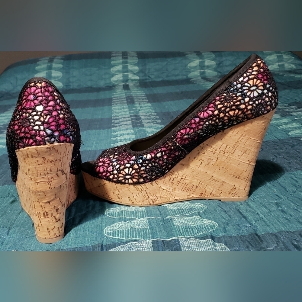 Y Not open toe platform shoes - Picture 4 of 7